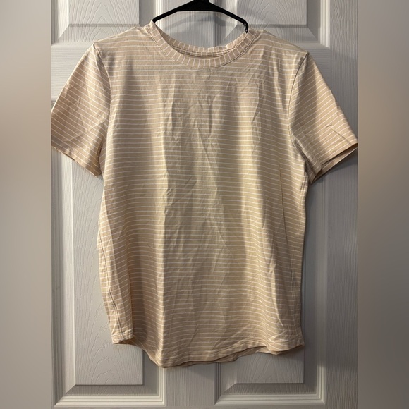 Lululemon Love Crew T-Shirt - Picture 3 of 6